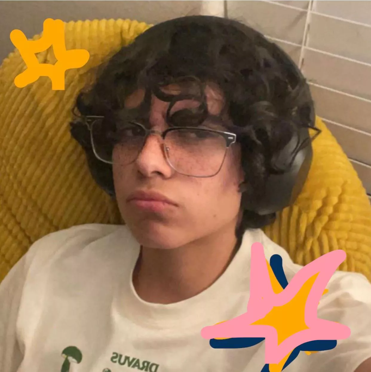 18, big cock dads add me posted by Leading_Bird2082