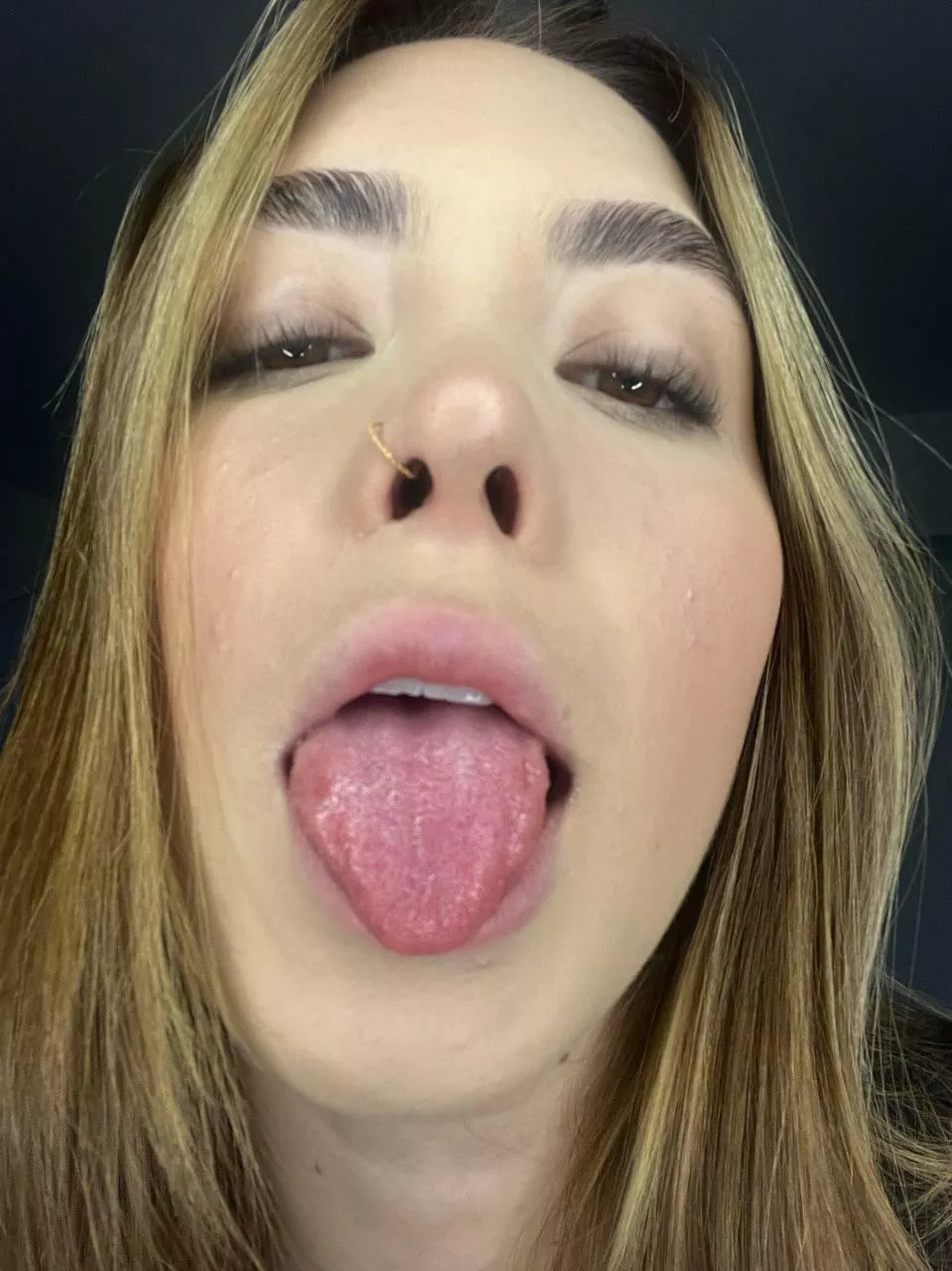 18y/o petite cutie xoxo posted by sharnstandsc23