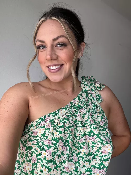 Any girl can send nudes but a true woman sends real pictures  by Superthick_Savannah