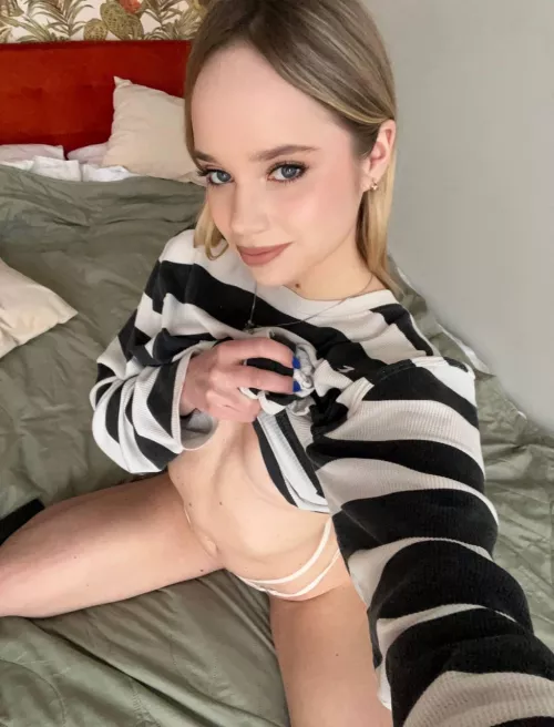 Are you ready to play honey? 💦 by LuchoOsorio22