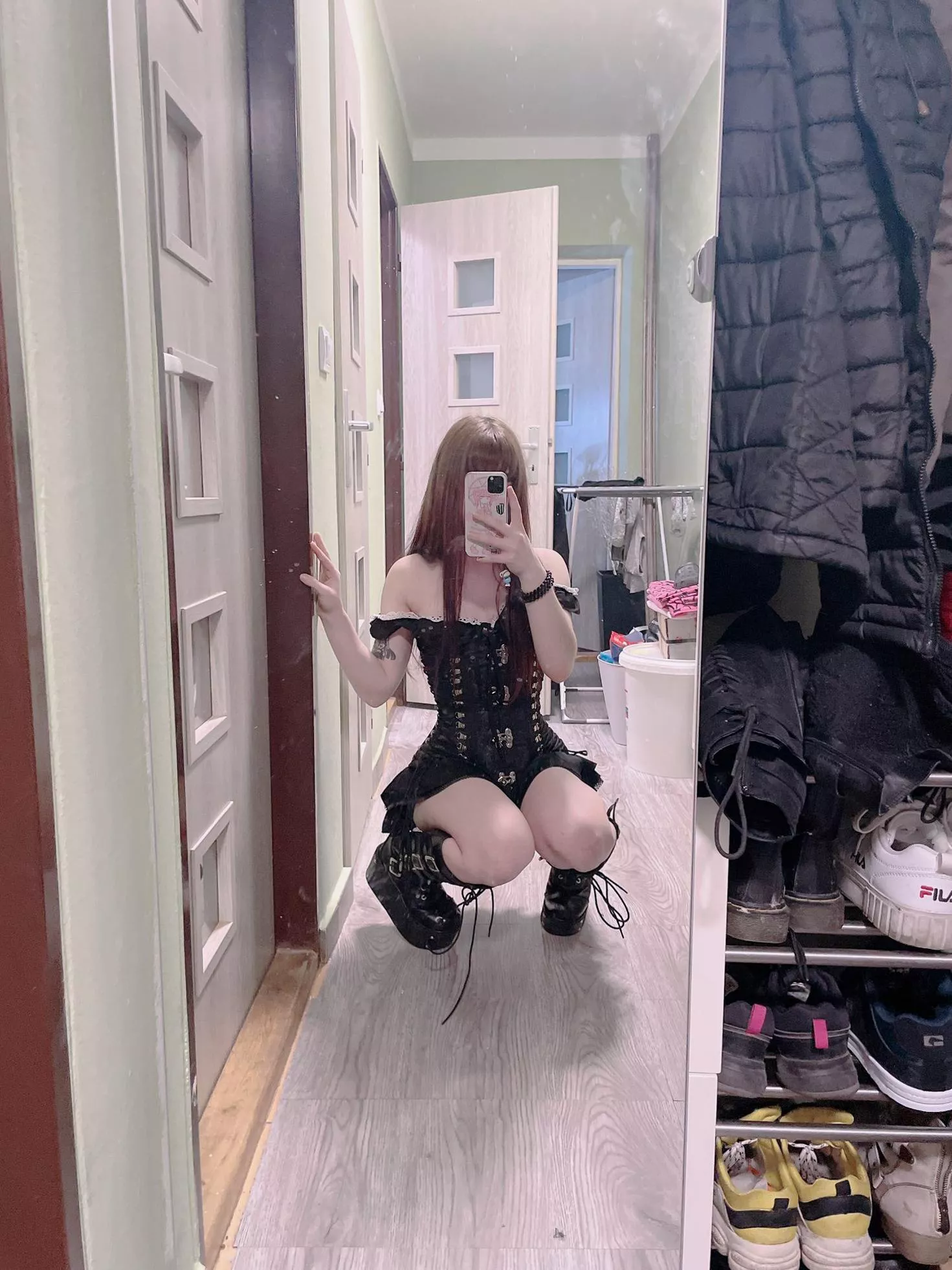 are you taking me out on a date? posted by goldenpupu