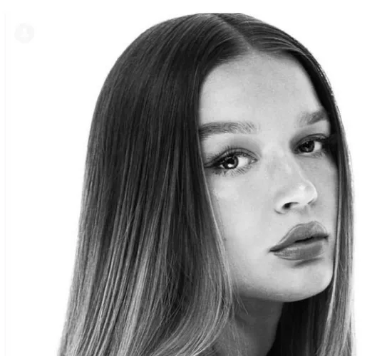 Ellie Vasco by HWKD65