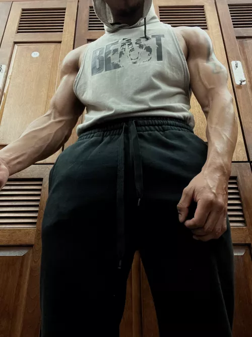 Finally wore some sweats to the gym  by AdonisFit69