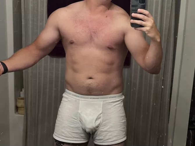 First time post, show me some love by BDE378