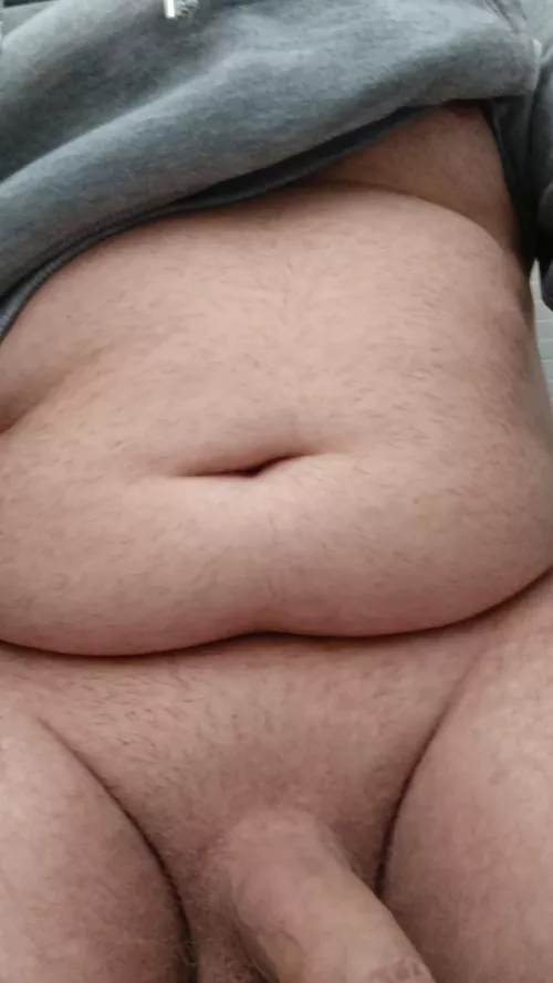 Gay Chub 23 some daddies here by Imaginary-Lawyer-966