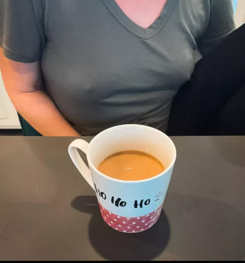 Happy Monday everyone. Let your week begin with a smile and strong coffee by MrCandBunny