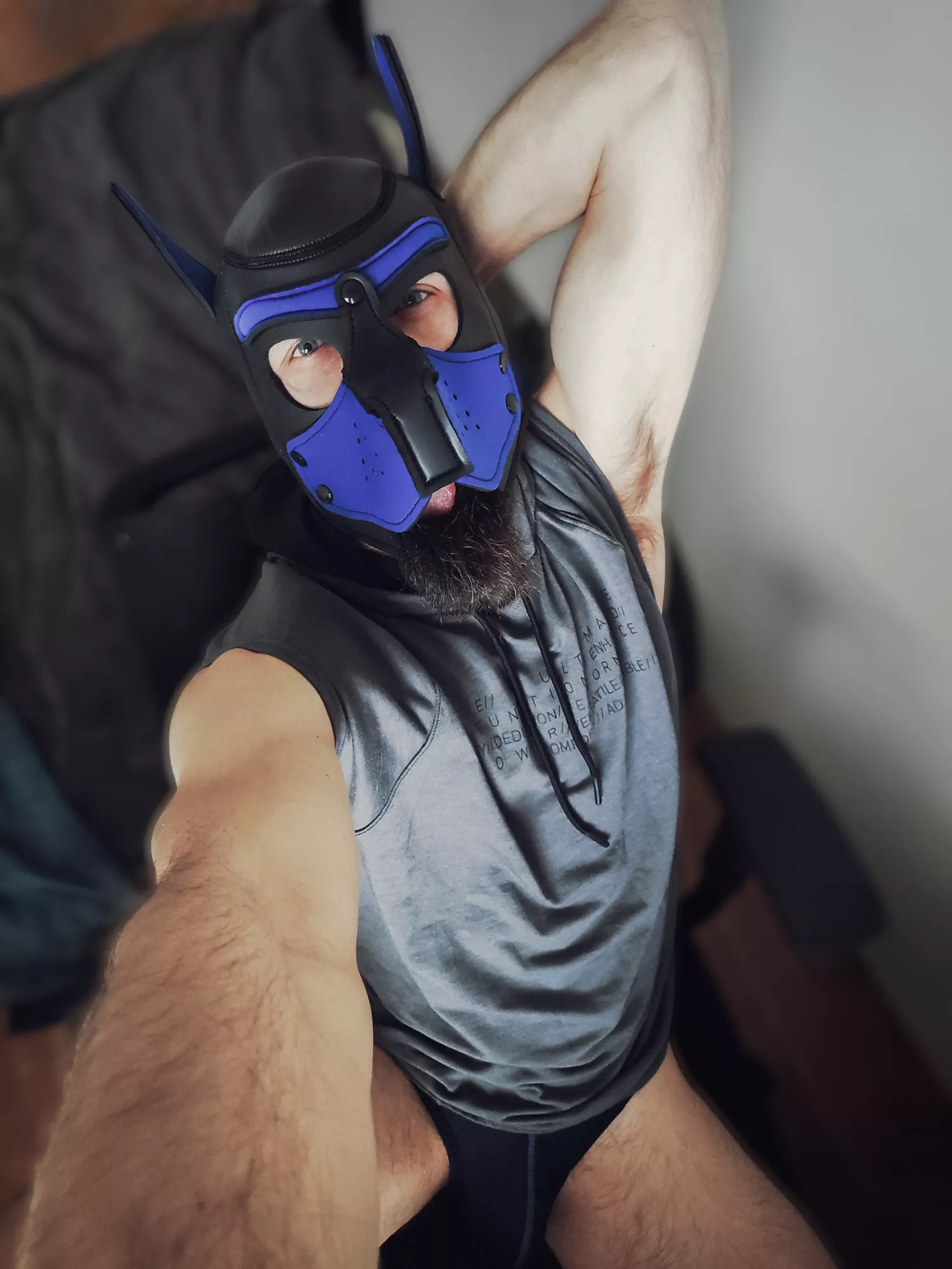 Have a lovely week my pup friends 💪🏻🐶🩲 posted by BeardWoof1337