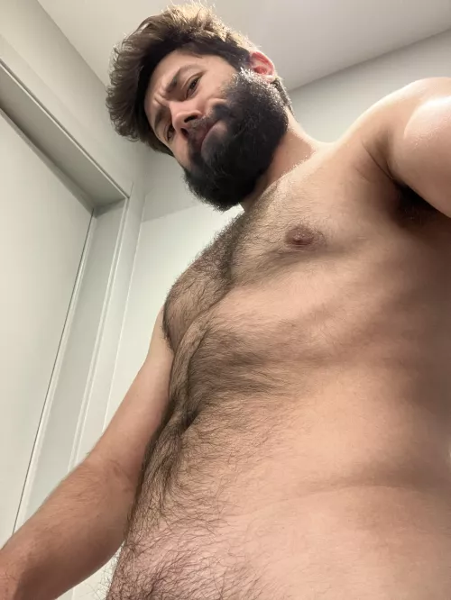 Hello⚡️ by AxlRagnarok