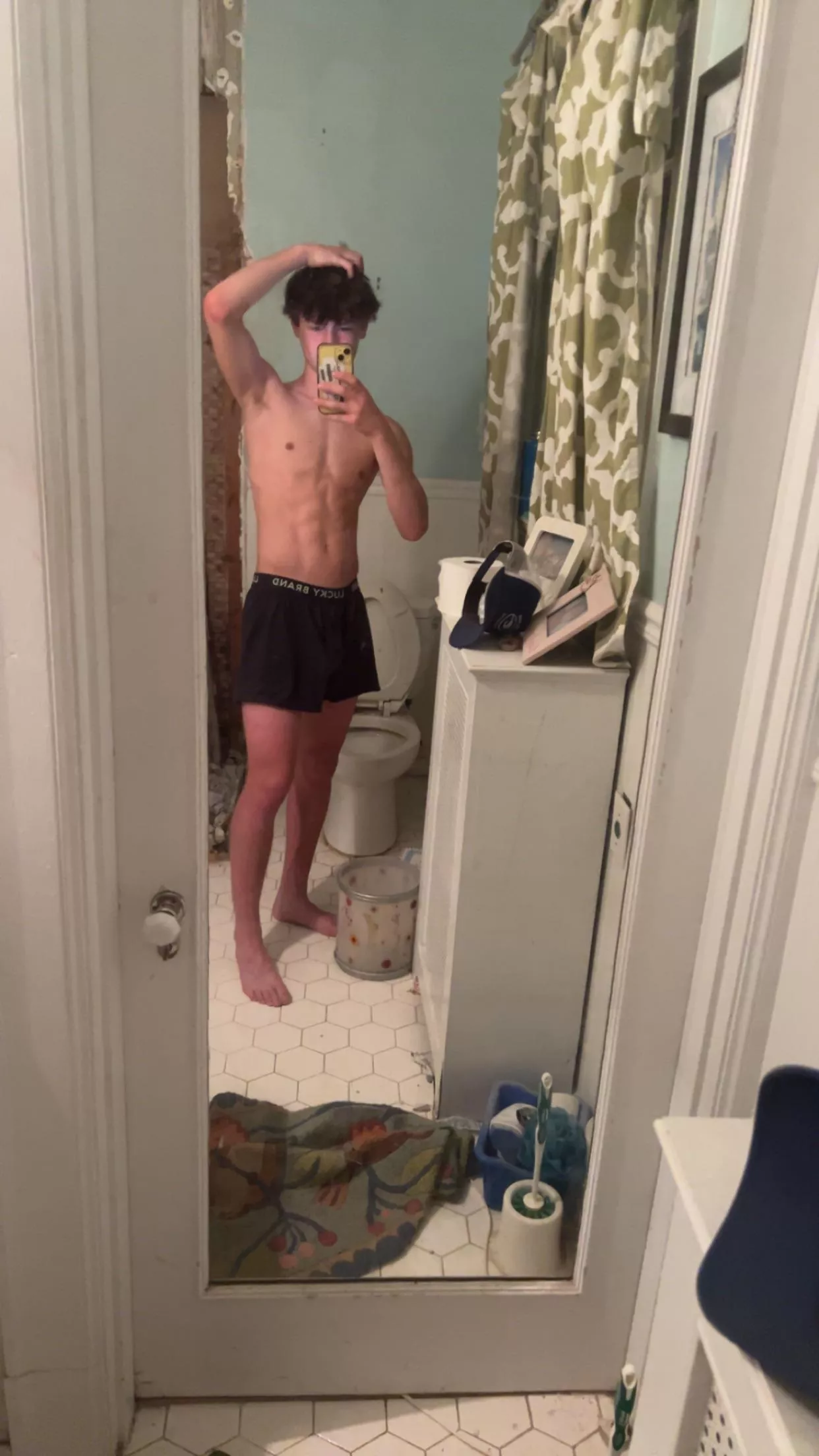 Hmu posted by Spirited_Rush_4880