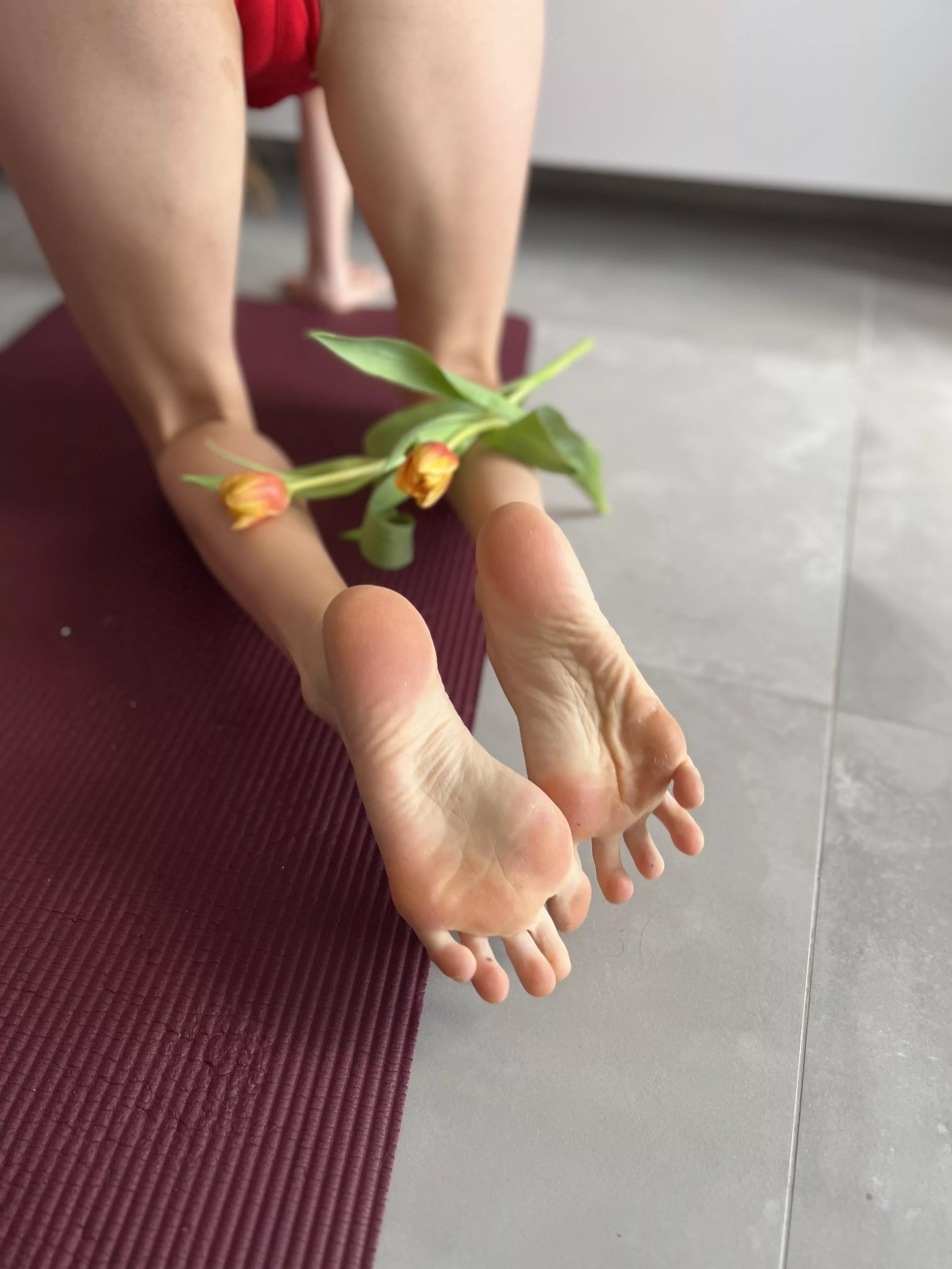 how is your Monday going  posted by _ivannabelle