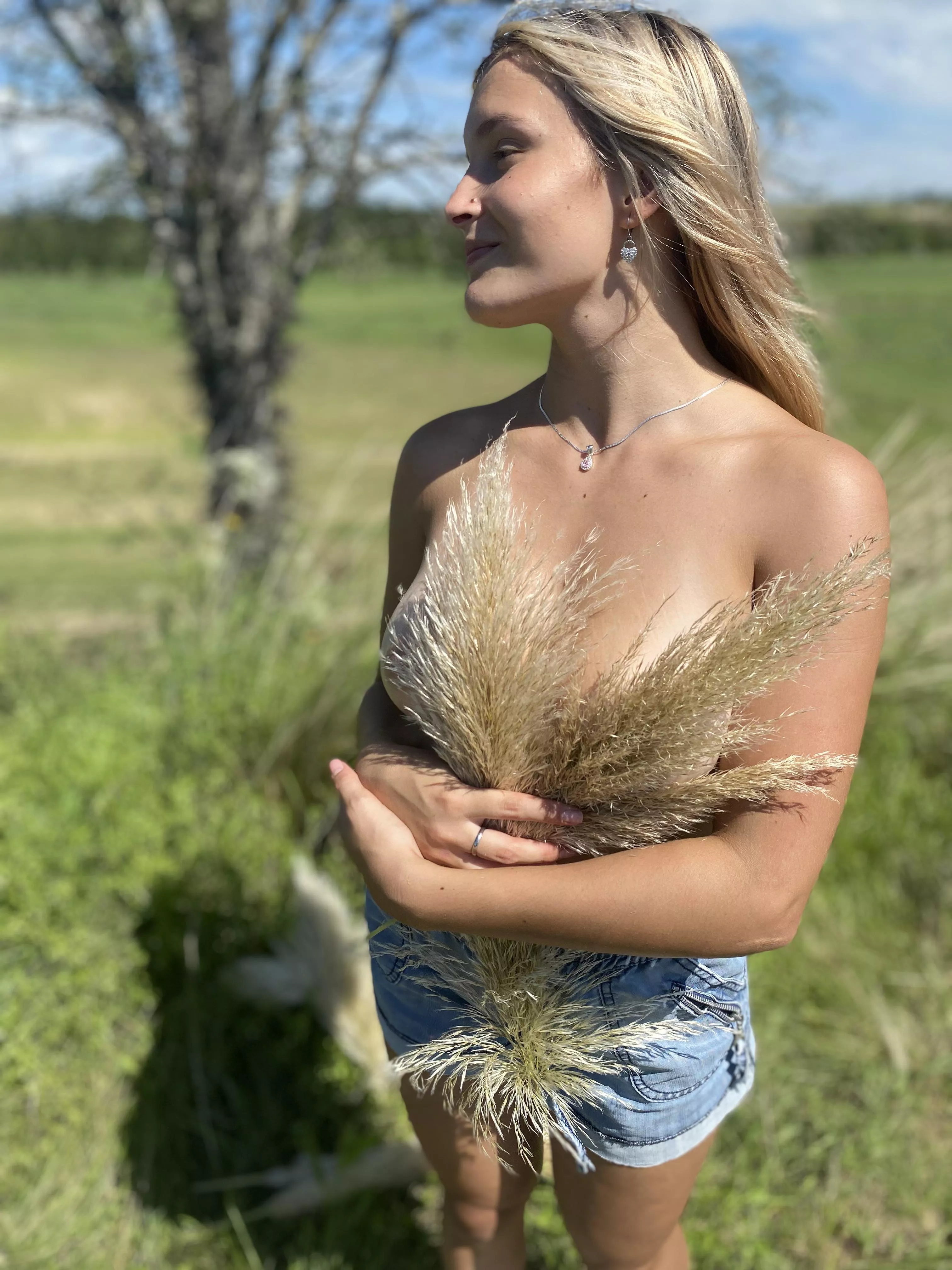 I almost got caught taking pictures for you, embarrassing but I'd do it again posted by CarlieMaynard