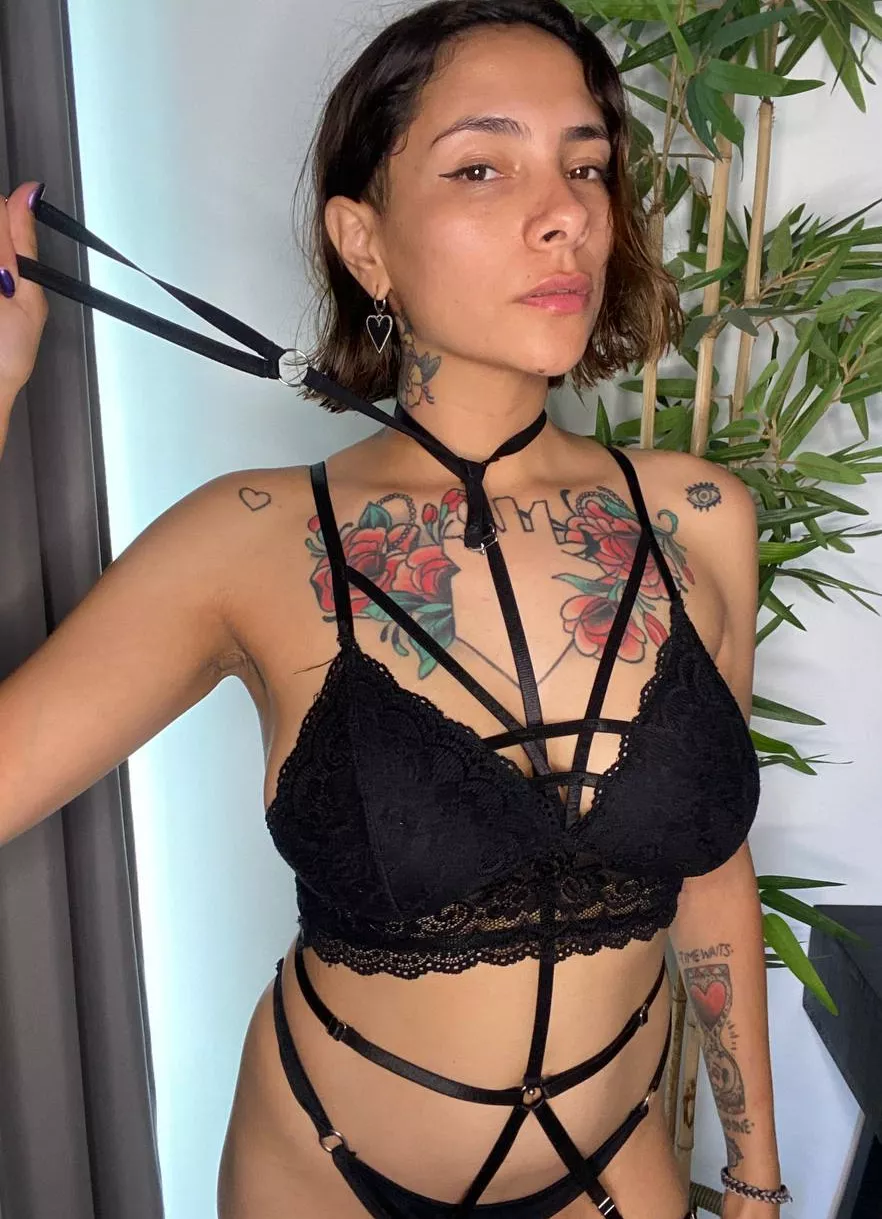 I'm ready to be ur obedient puppy posted by engildhullinge86