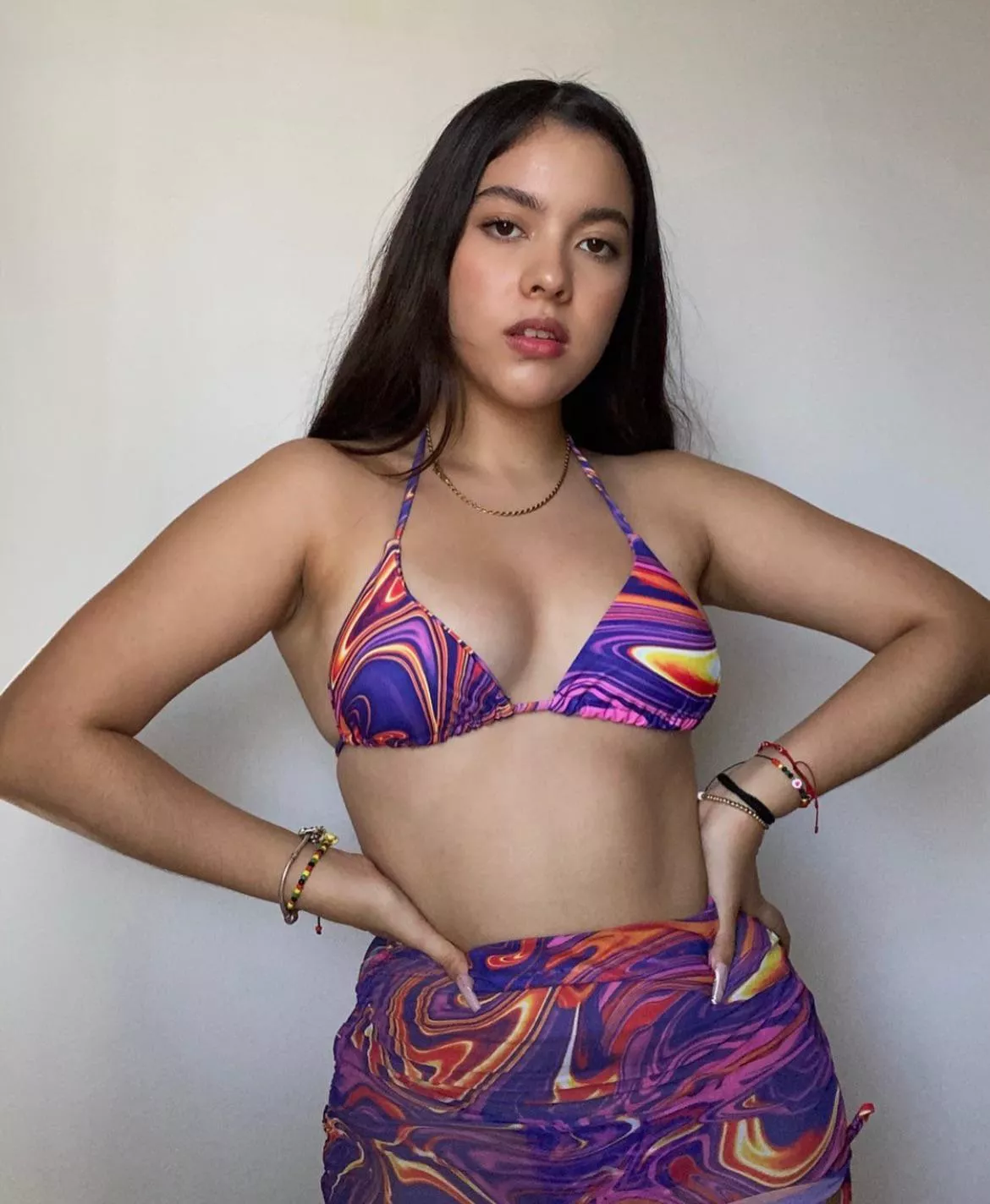 Latina posted by Dorkles_