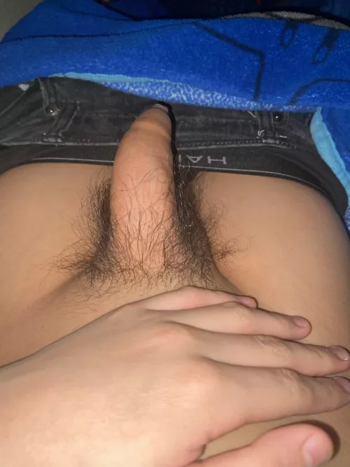 Looking for some pretty ass to twerk for me snap:luis_hi12 by Ok-Composer1040