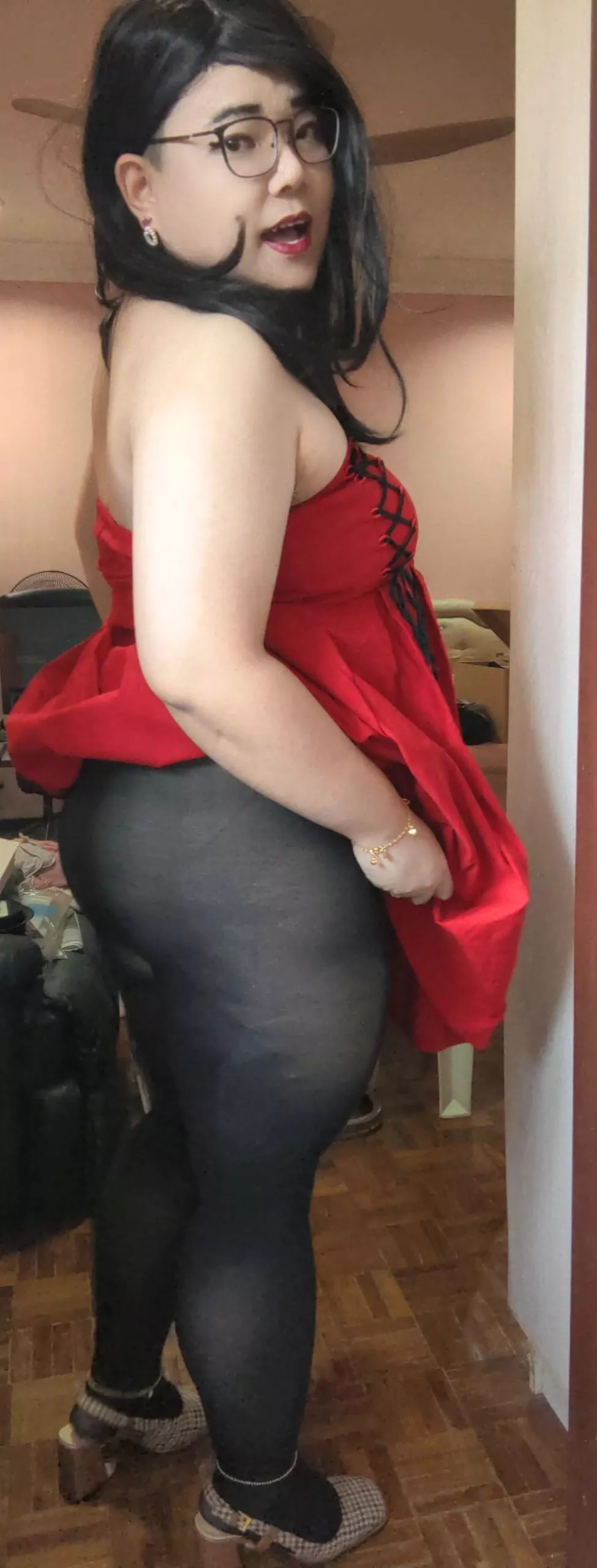 Red dress. posted by rachelle1990