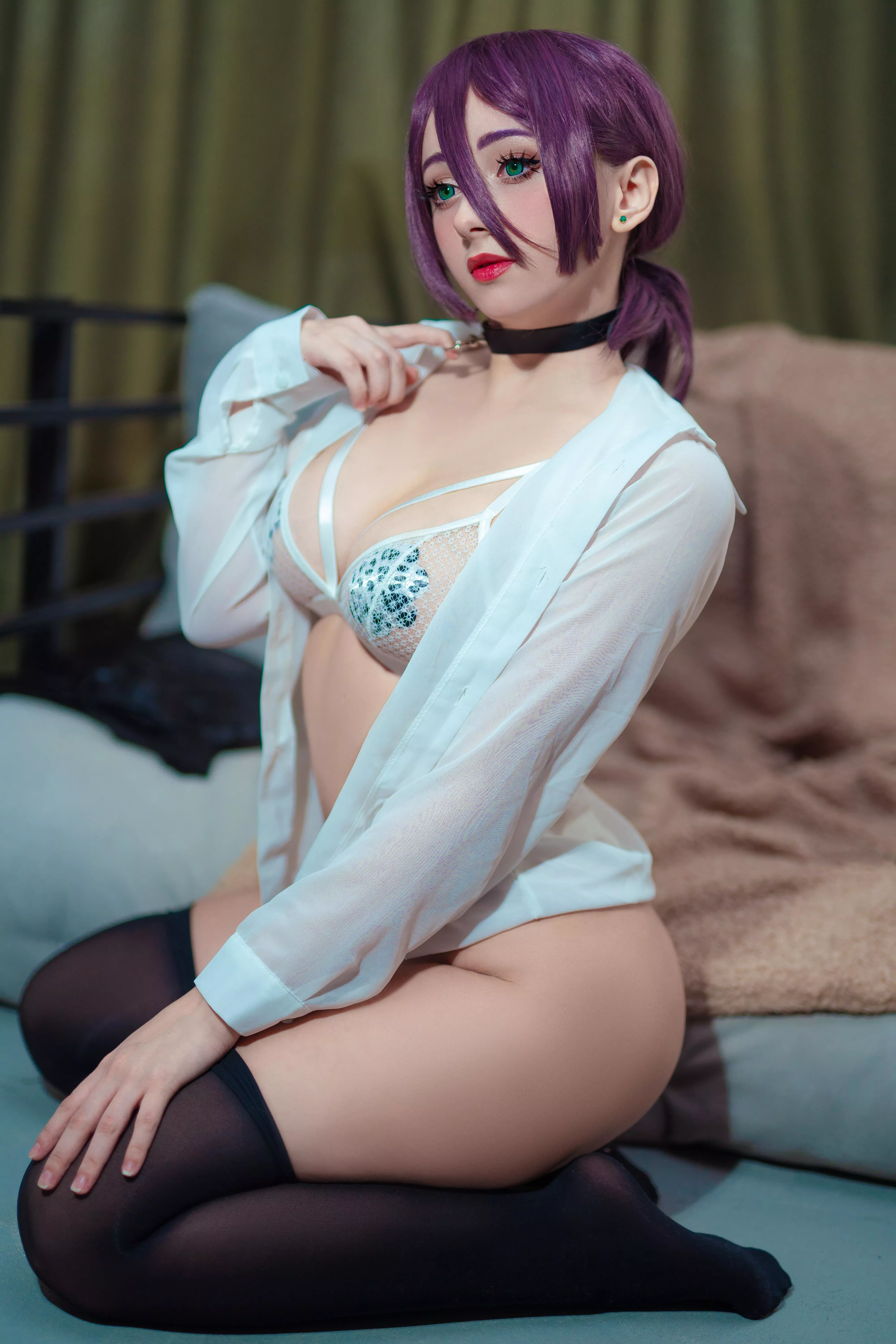 Reze from Chainsawman cosplay by Aluctoria posted by aluctoria_