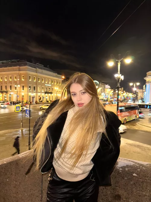 should I put my hair up in a ponytail? by HotnessAdorableQueen