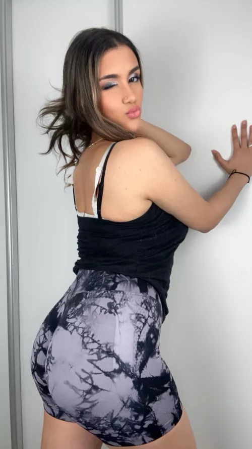 Someone looking for a workout buddy to help you spot the bench press? hehe by Spooky-Yellowjacket