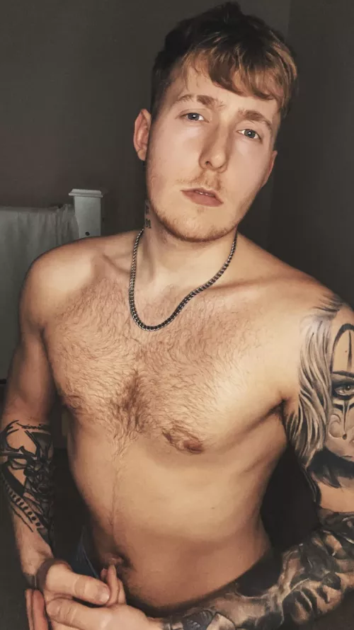 Spend your evening staring at me?? by jsslp