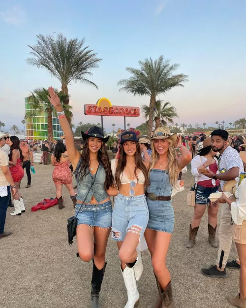 Stagecoach by juanathanluis