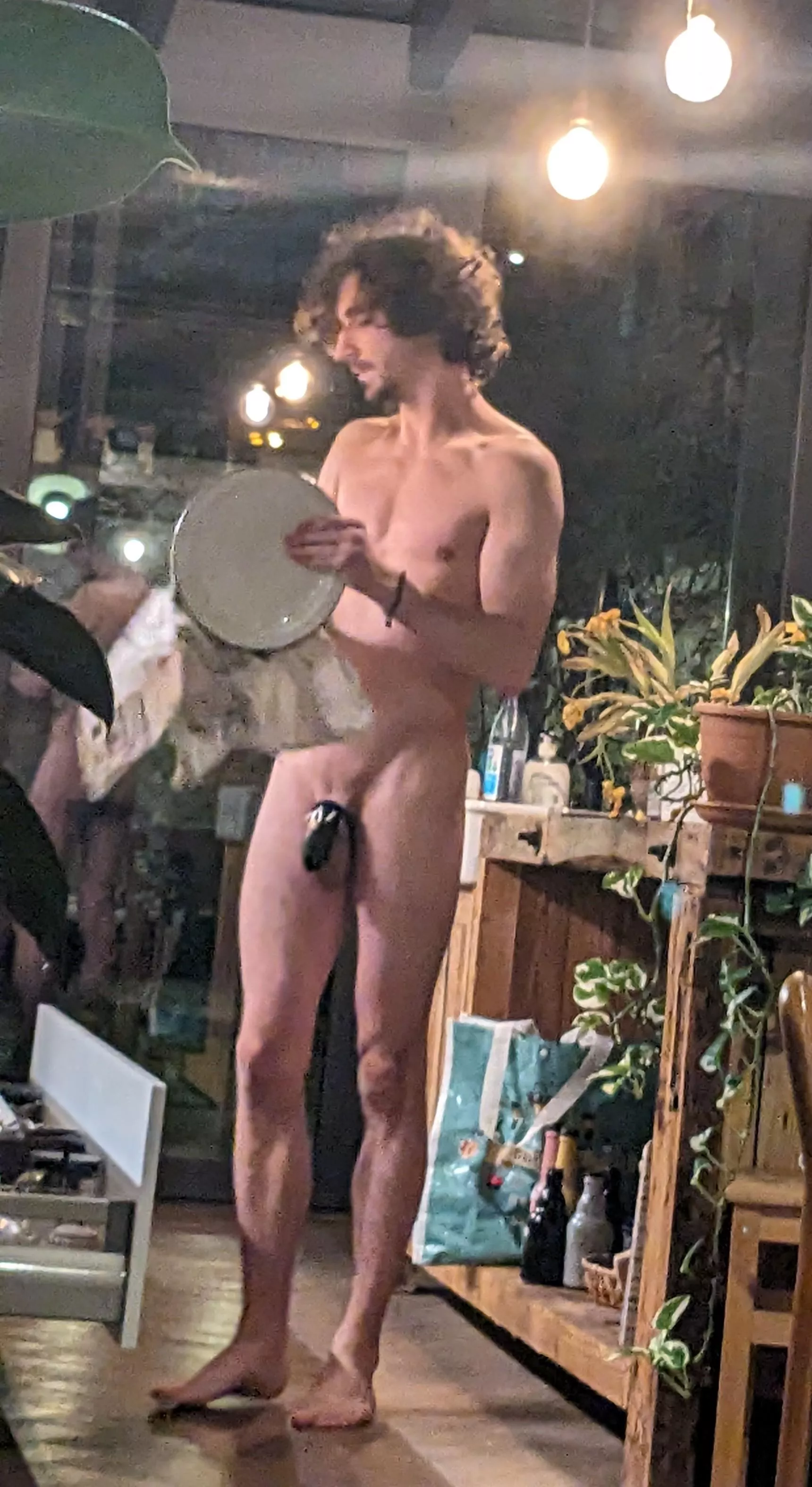 Subby doing the dishes 🍽️🔒 posted by YourSugarB