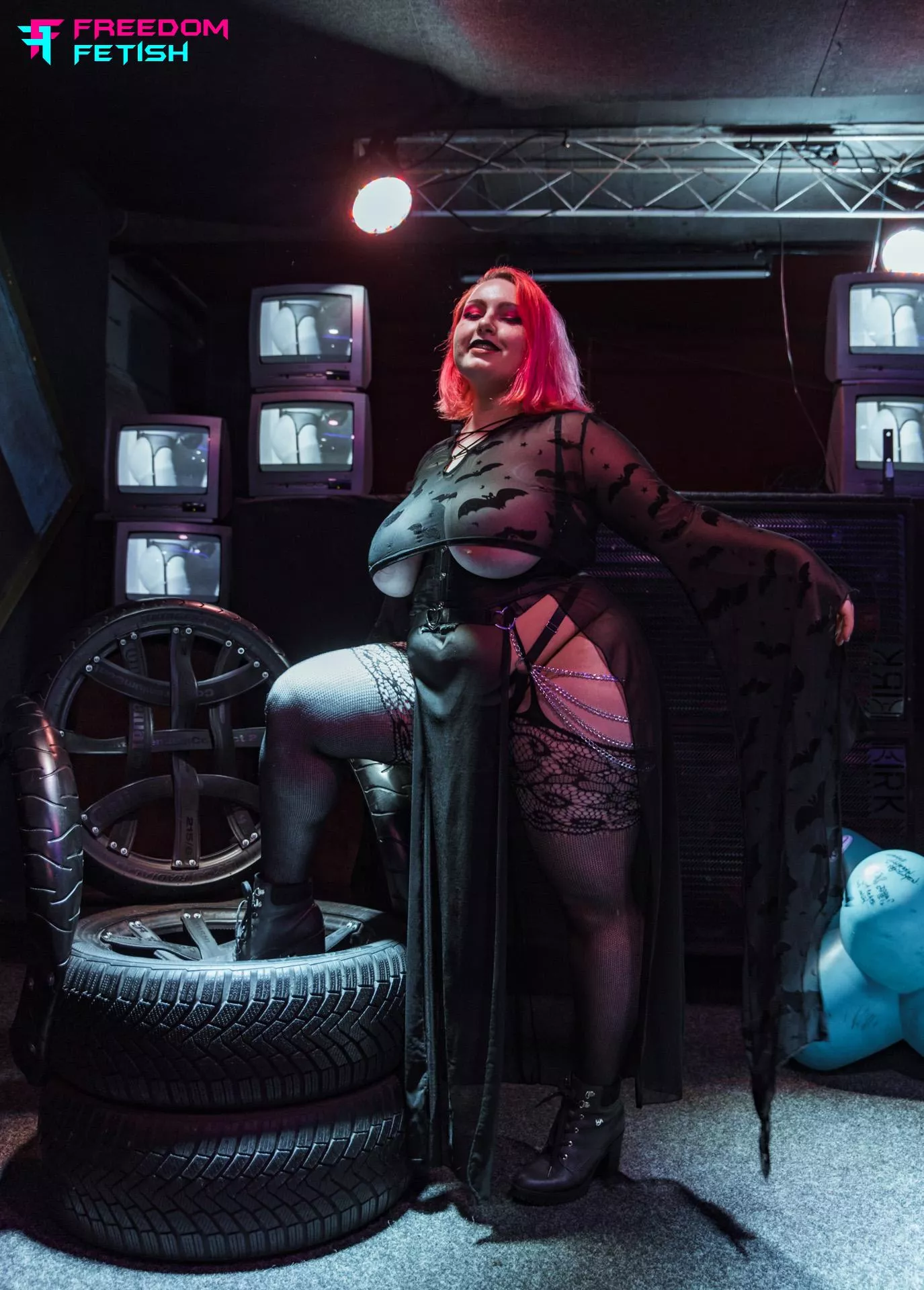 The safe word is garlic 🧄🖤 posted by Novababa