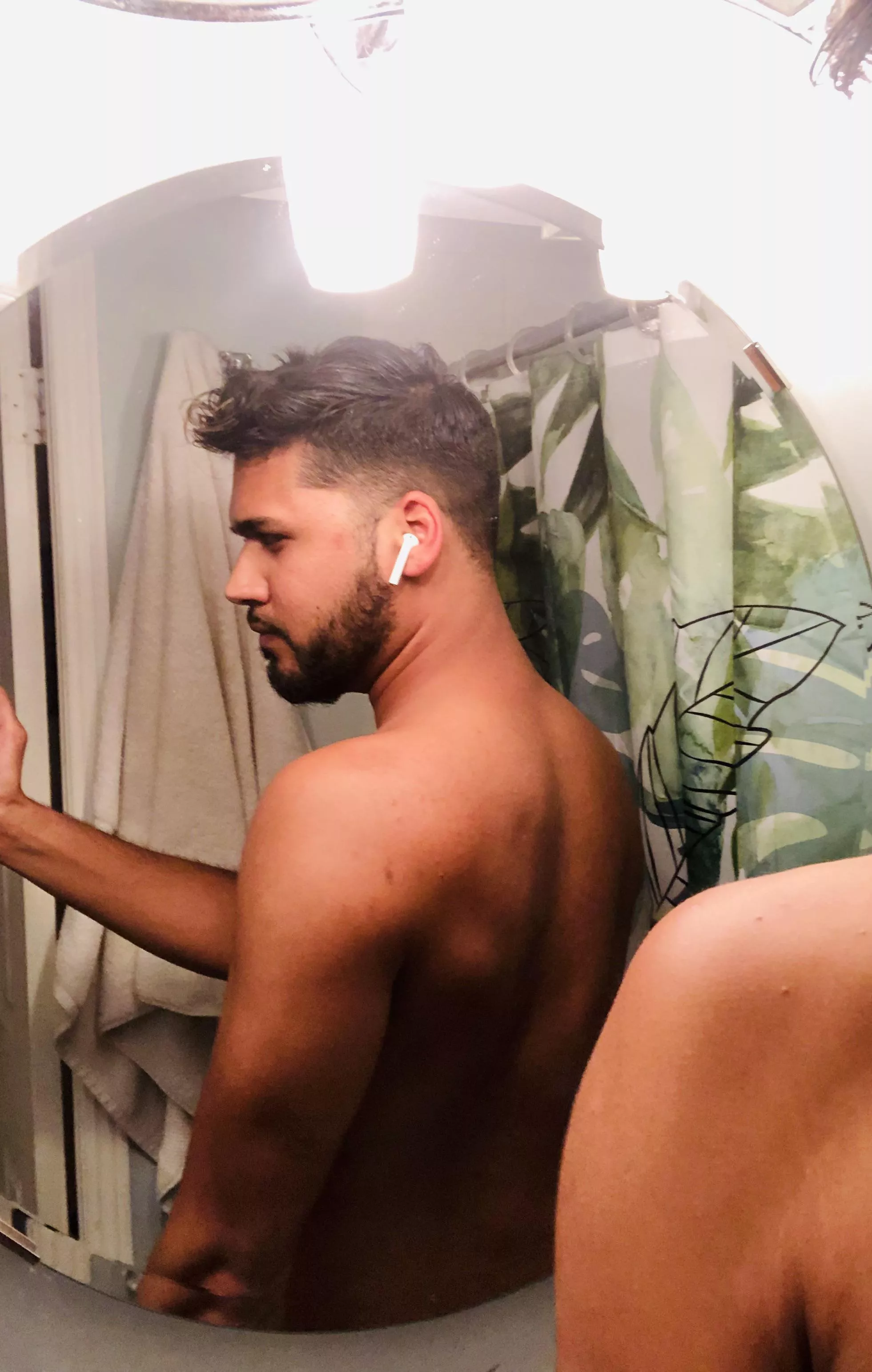 Thinking of cutting my hair like this again. What do you bros think? posted by ohdoyouknowhow