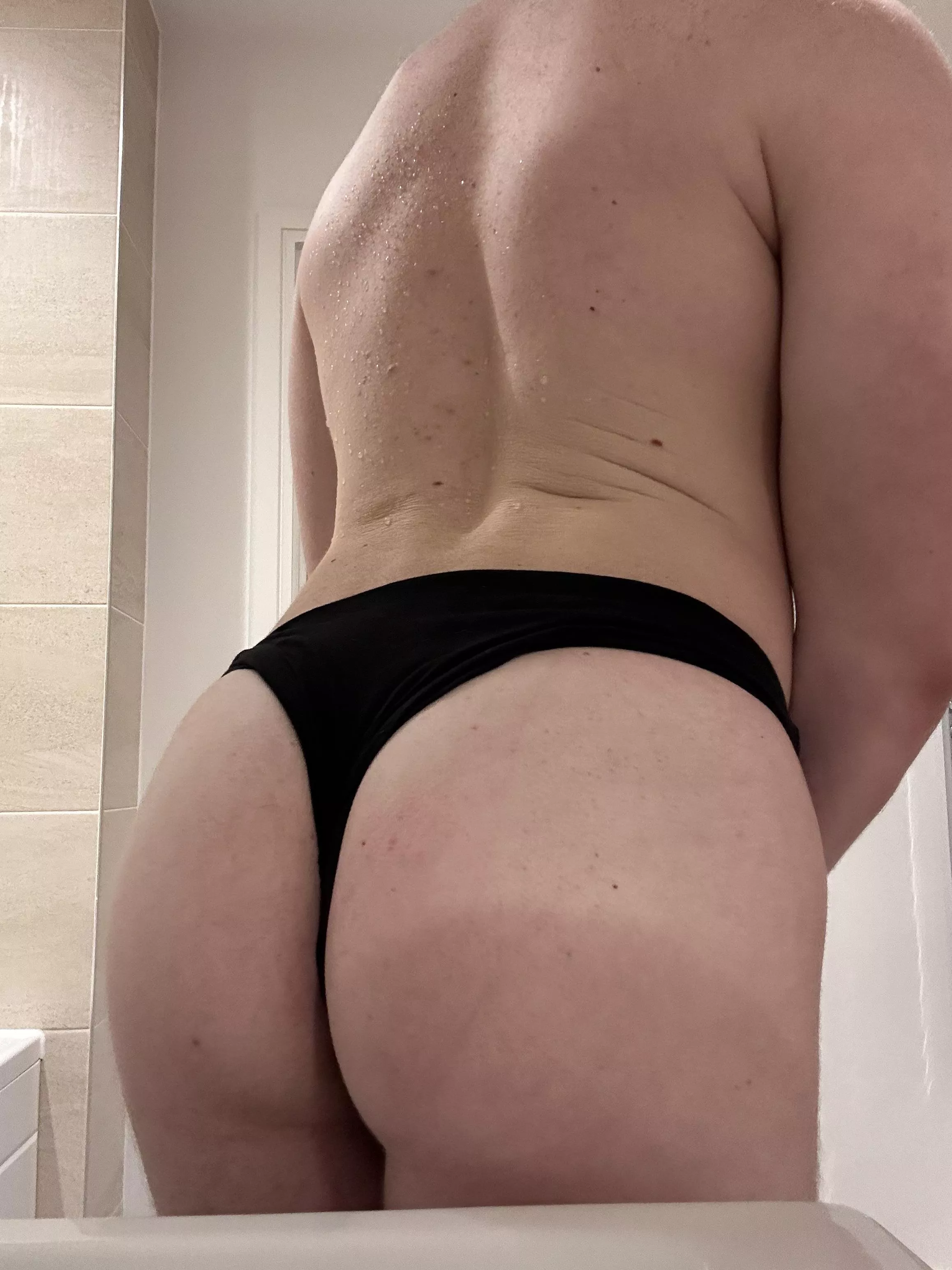 [18] dominate me posted by Euphoric-Ad3803