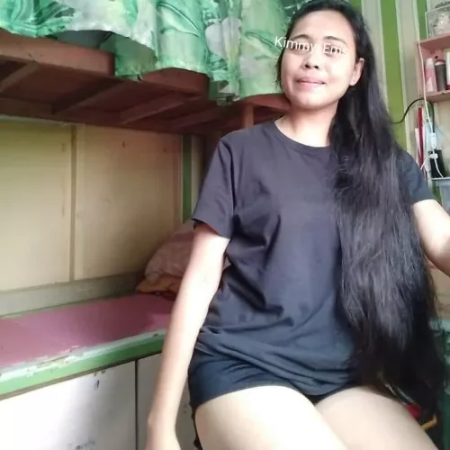 33 [F] Hi 🖤 by Kimmy_Ems