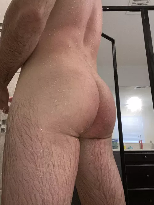 40yo twin dad… never skips leg day by MrDaddyDan