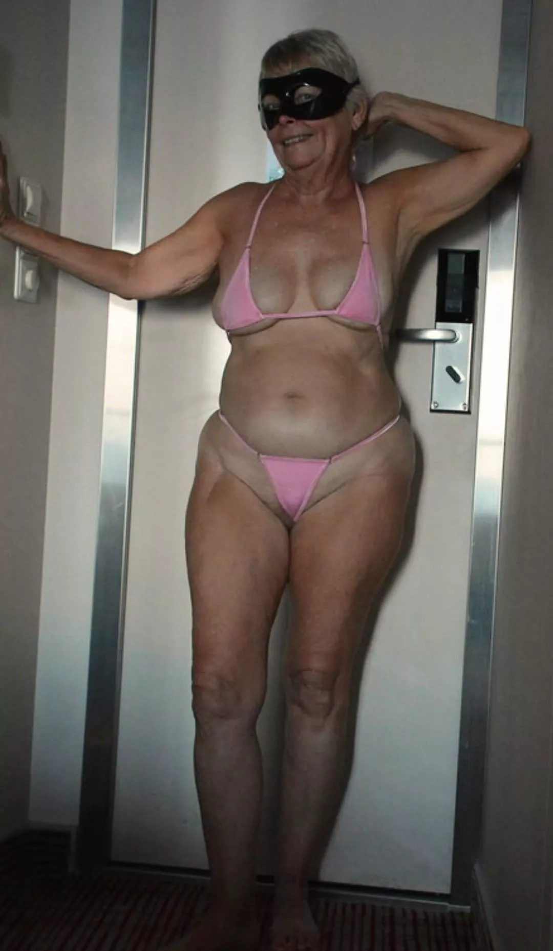 72 years old Gilf,  posted by Olderthebolder