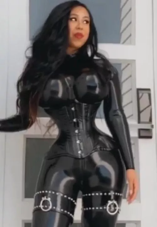 A 14” waist down from 22” over years of gradual reduction by hblasdel