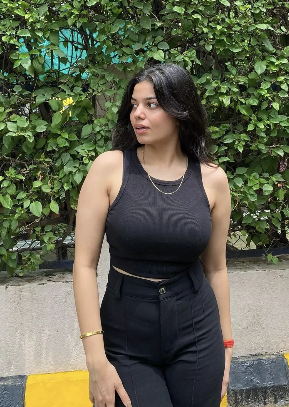 Ahhh those bra lines.... posted by Few_Strength6077