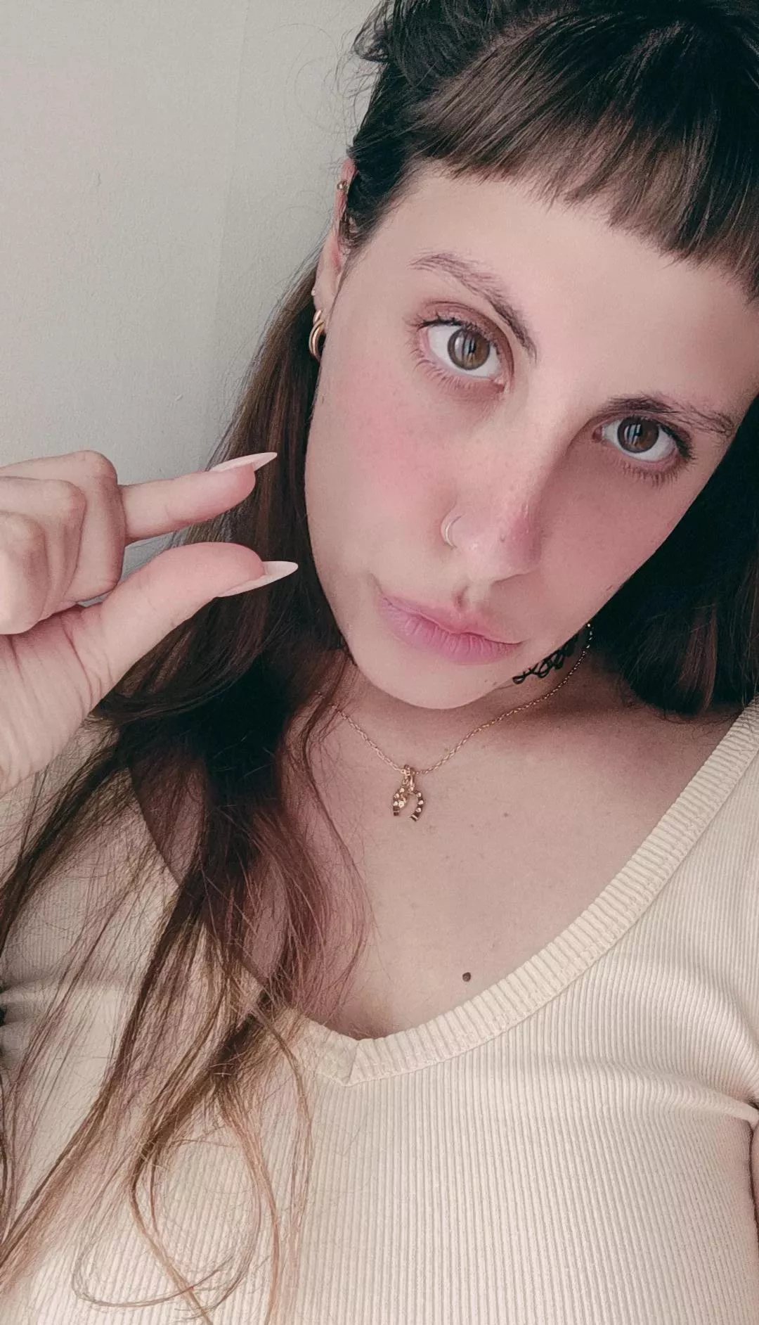 Am I right in saying that you are a bitch looking to be exposed? posted by XoCyxo