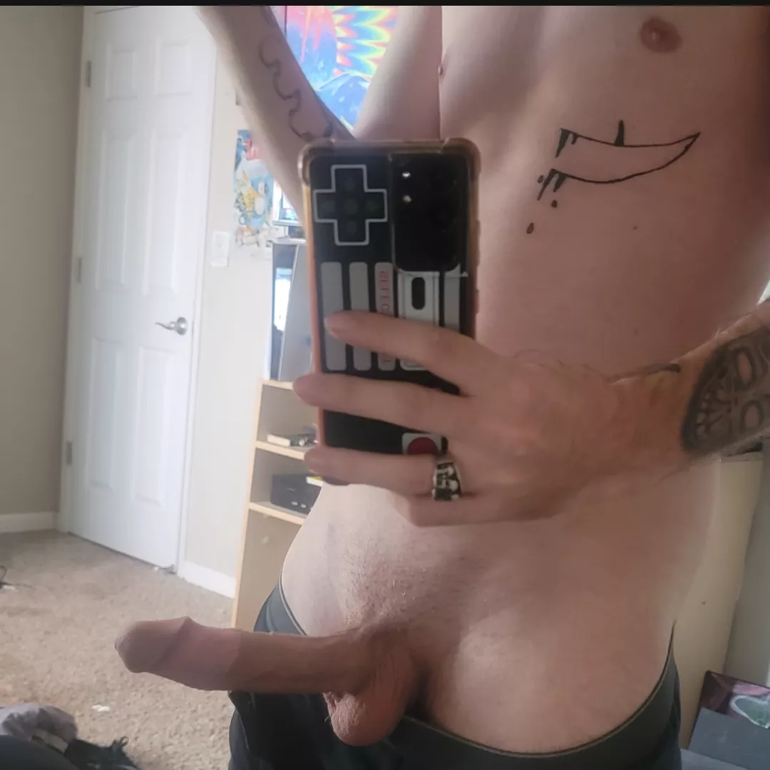 Any altgirls in here?😉🤭 posted by Synfull5