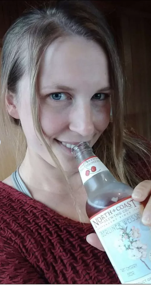 bottoms up by KwisatzHad55