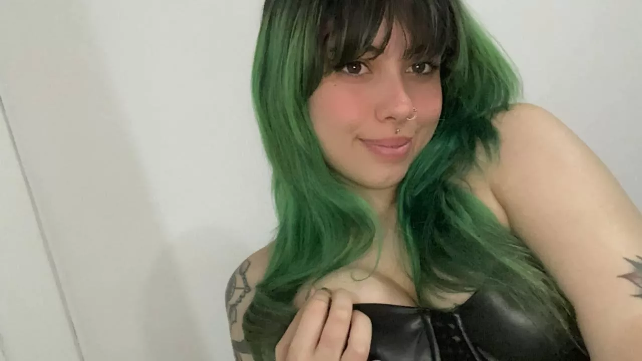 Can I be your cute doll? posted by Thumperkat