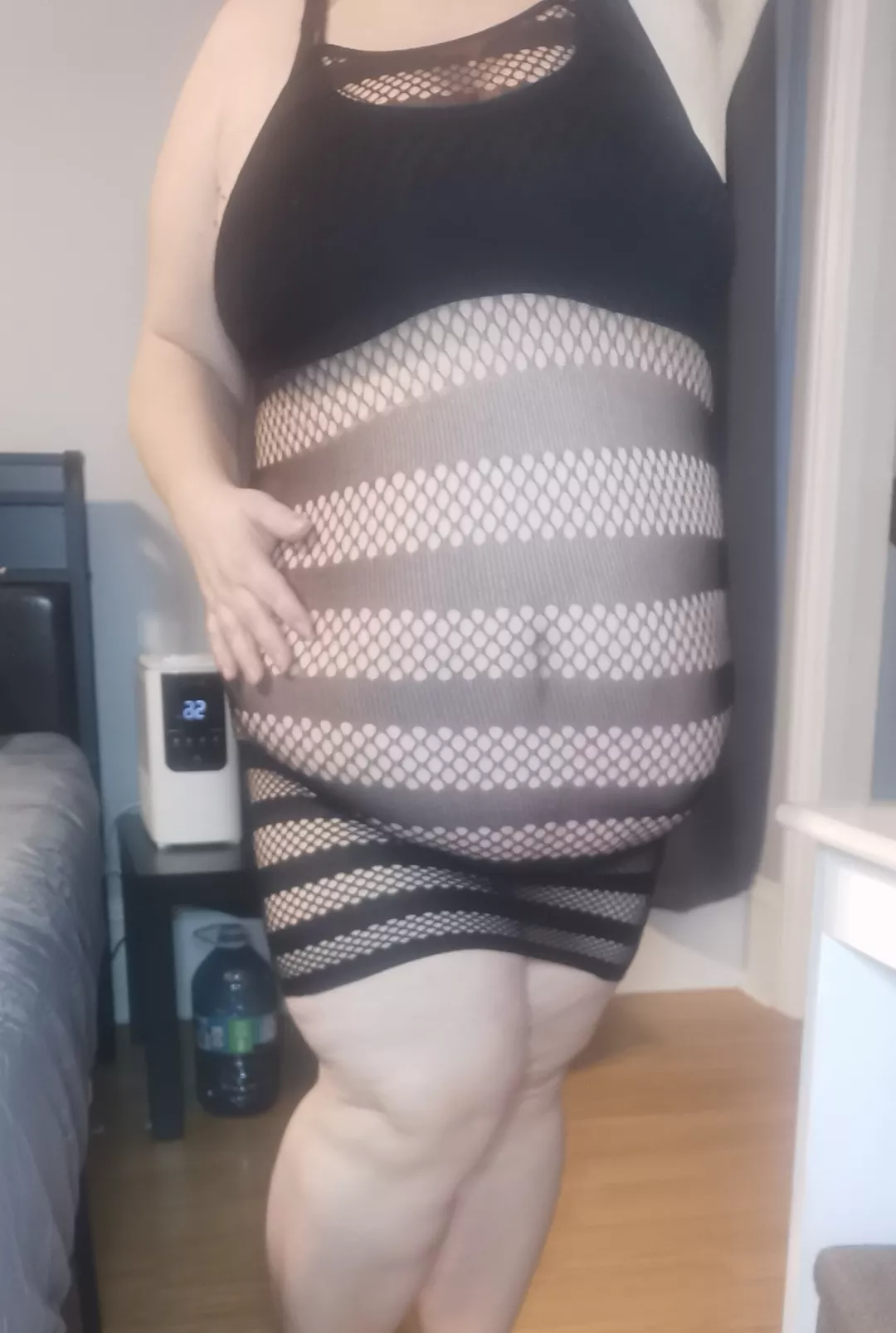 Does my belly hang too low for you?  posted by ssbbw_kiki_belle