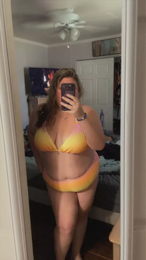 First time in a bikini 👙 not sure I love it by ElizaMelons