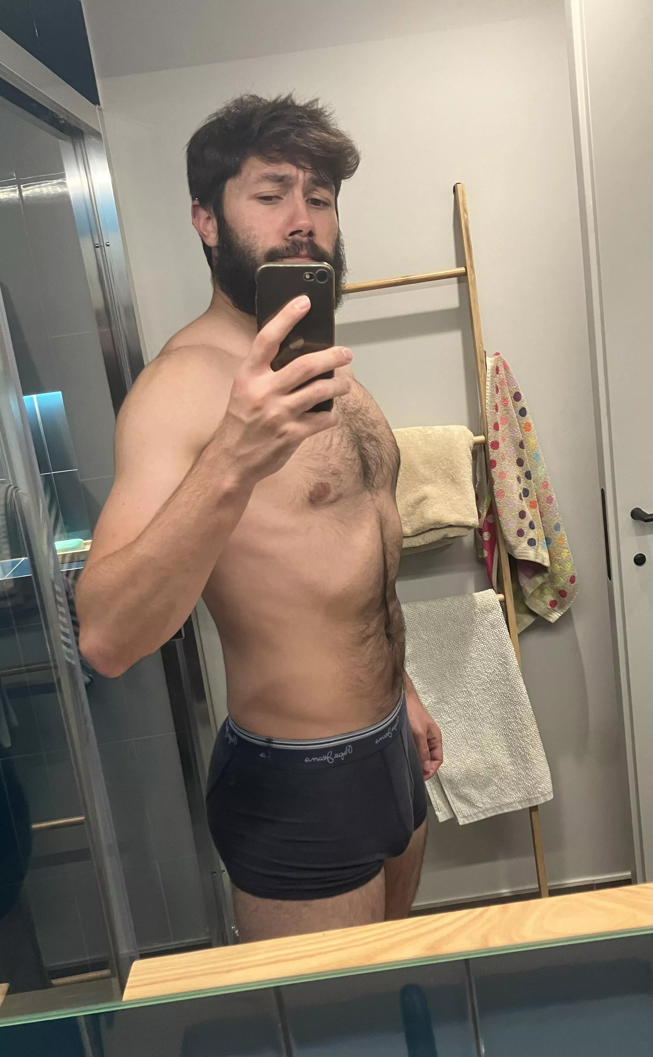 Getting ready for bed 🥱⚡️ posted by AxlRagnarok