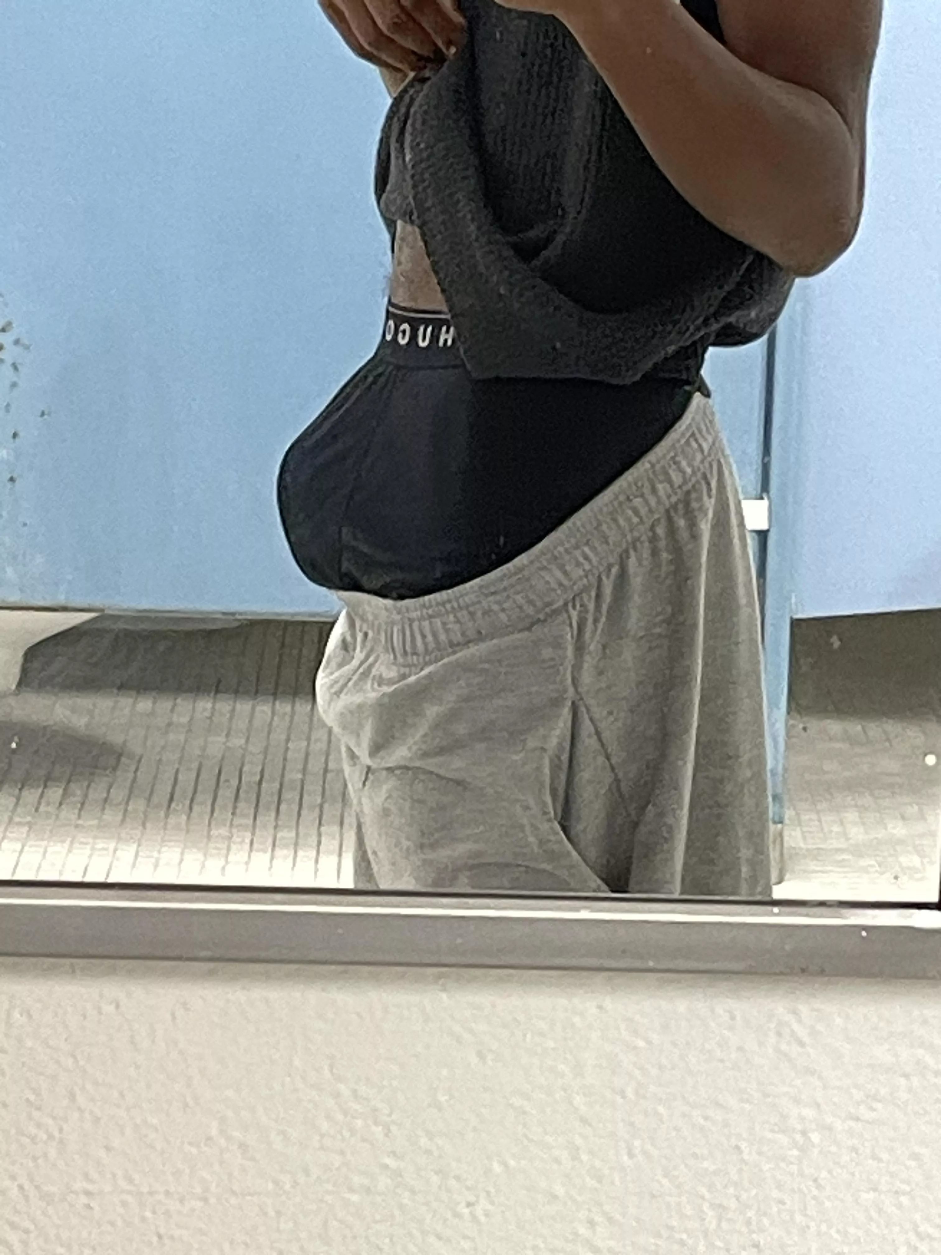 Got hard , now I cant put it back in 🤷‍♂️ posted by bithegi