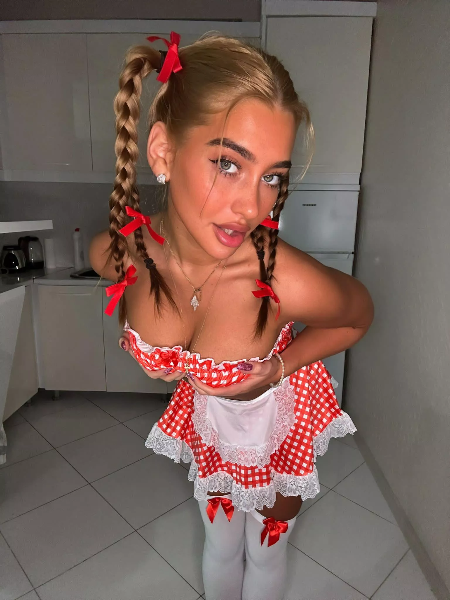 hade du velat ligga med mig? posted by WhyNicoleShyx