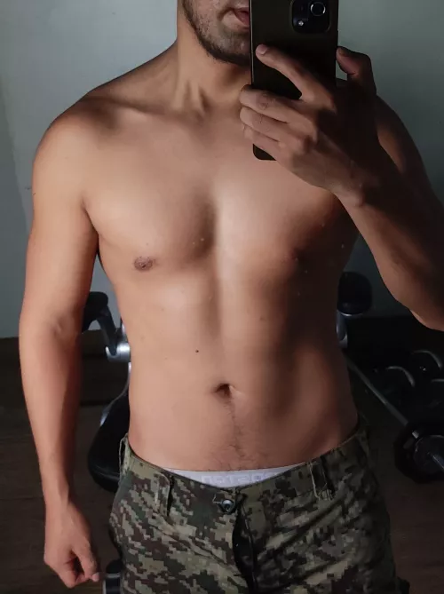 I left the barracks for my house to train, you will accompany me  by gonzalo_hillary