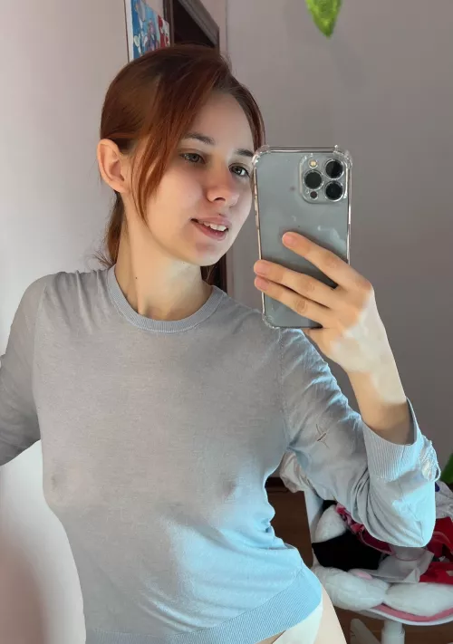 I love tight longsleeves by Dasharkiss_real