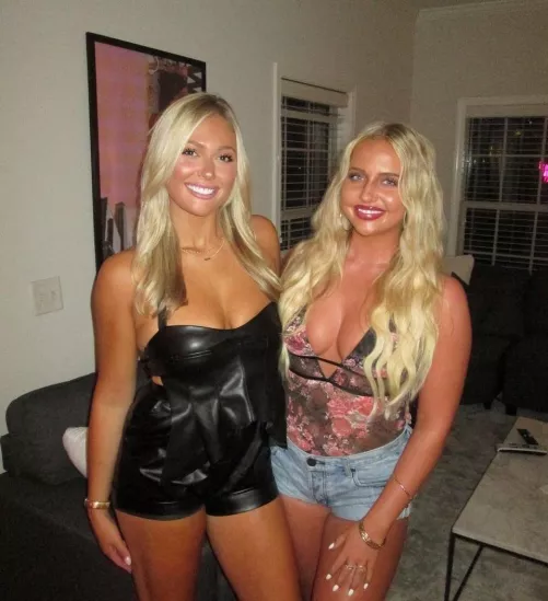 Left or right? by hornynj