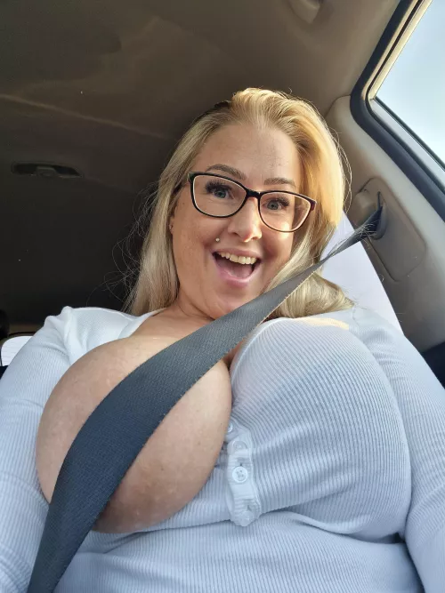 Let's go on a trip somewhere together  by Kattie-Meluanie