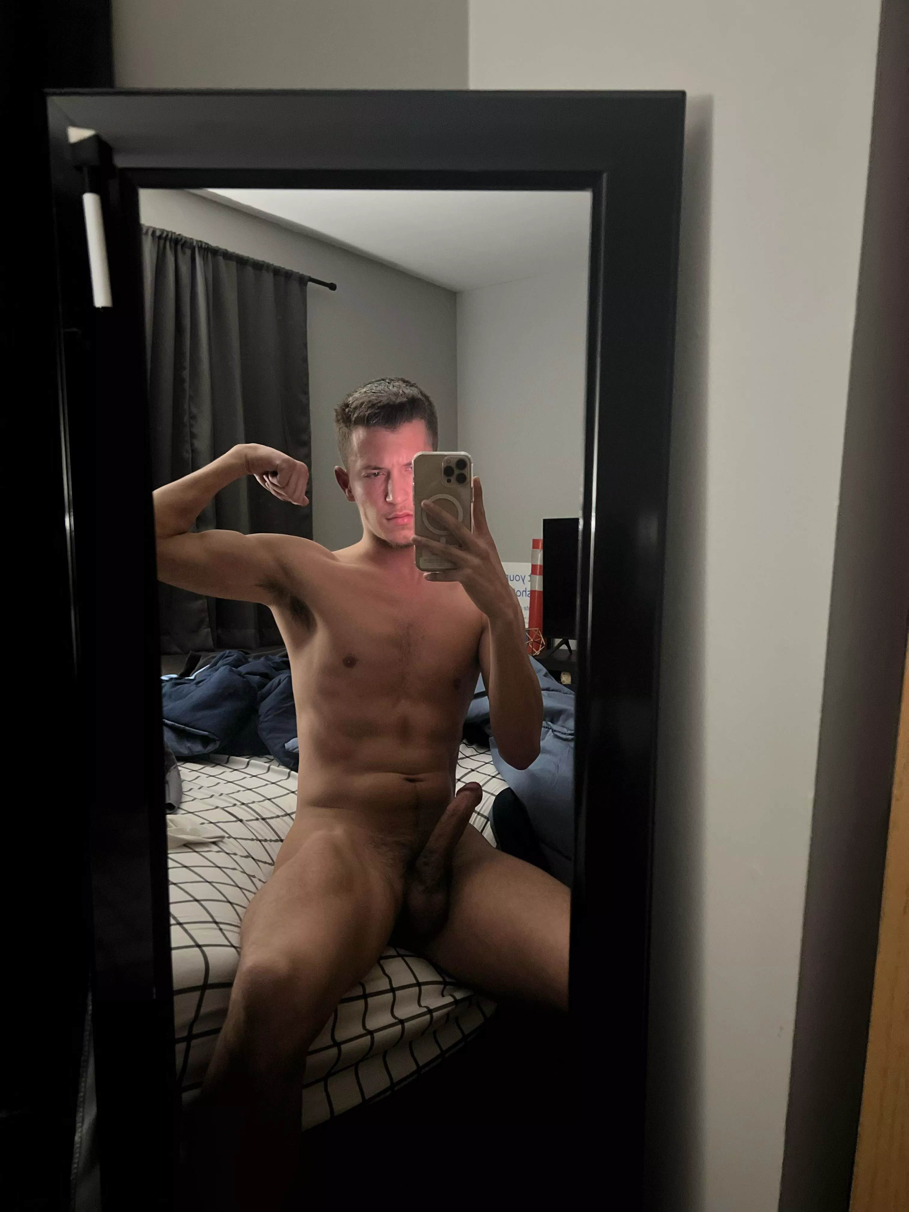 live laugh suck my cock posted by vougex