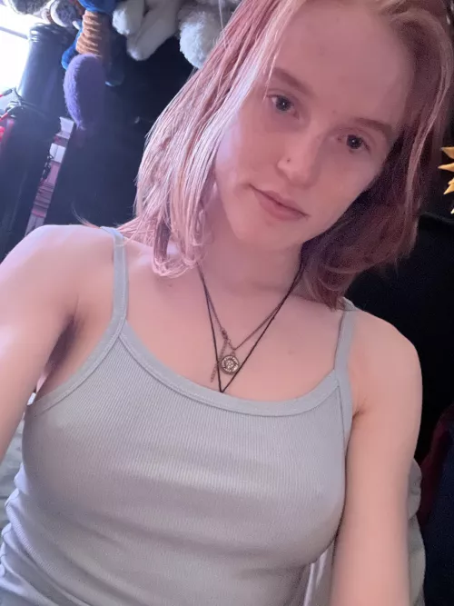 my favorite comfy top by PaytenPeachy