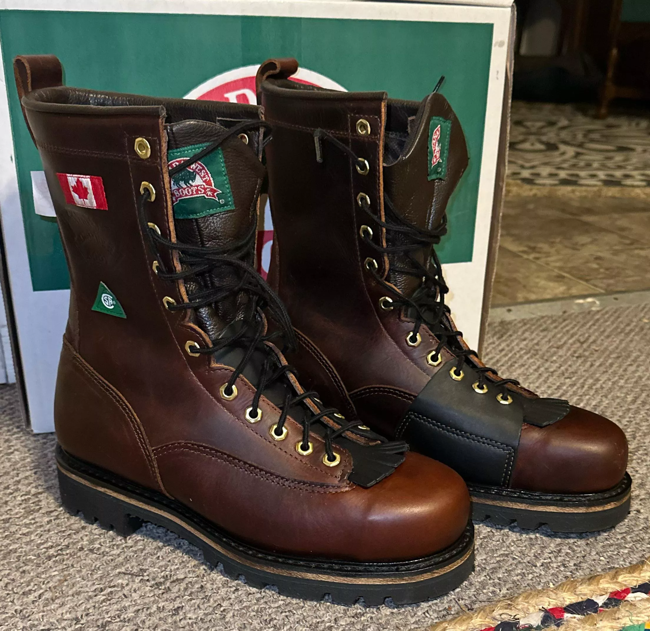 New boots posted by Canuck_75