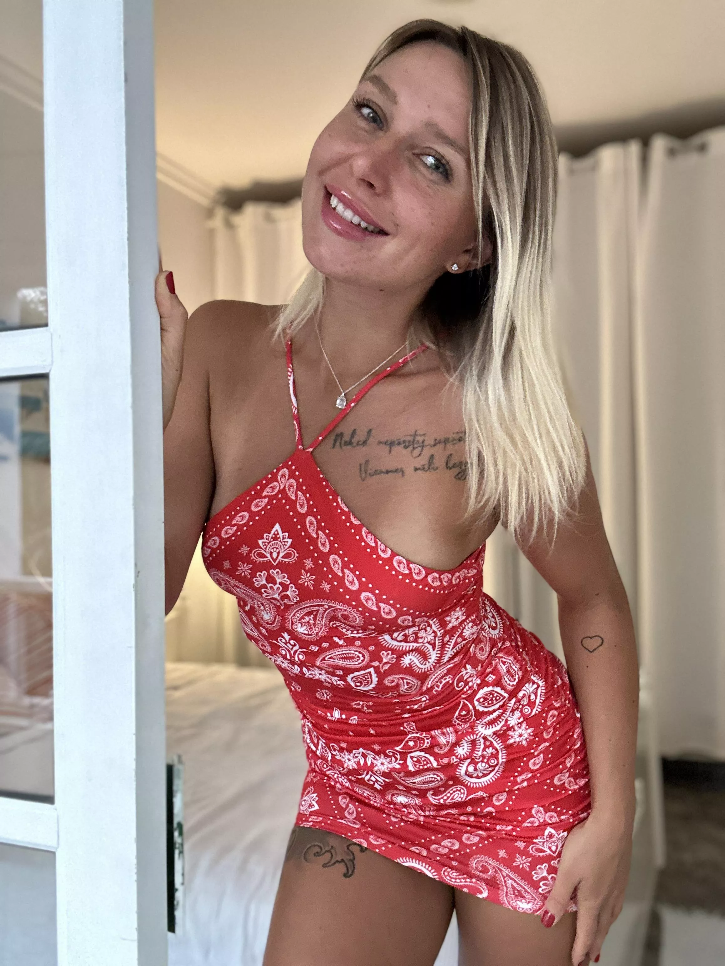 The fit of this is interesting [f] posted by Striking_Relative242